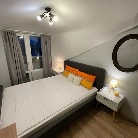 아파트 Quiet Comfort Walk Everywhere *