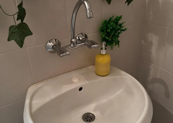 Quiet Comfort Walk Everywhere *